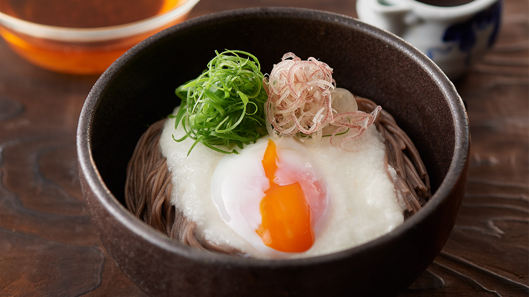 温玉やまかけ麺～温泉玉子と大和芋のすりおろし～